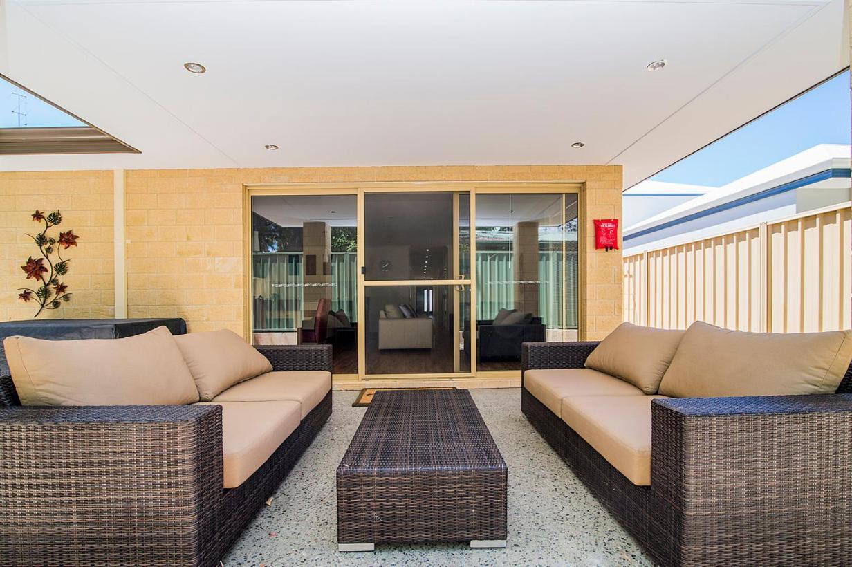 Busselton Holiday Home Εξωτερικό φωτογραφία